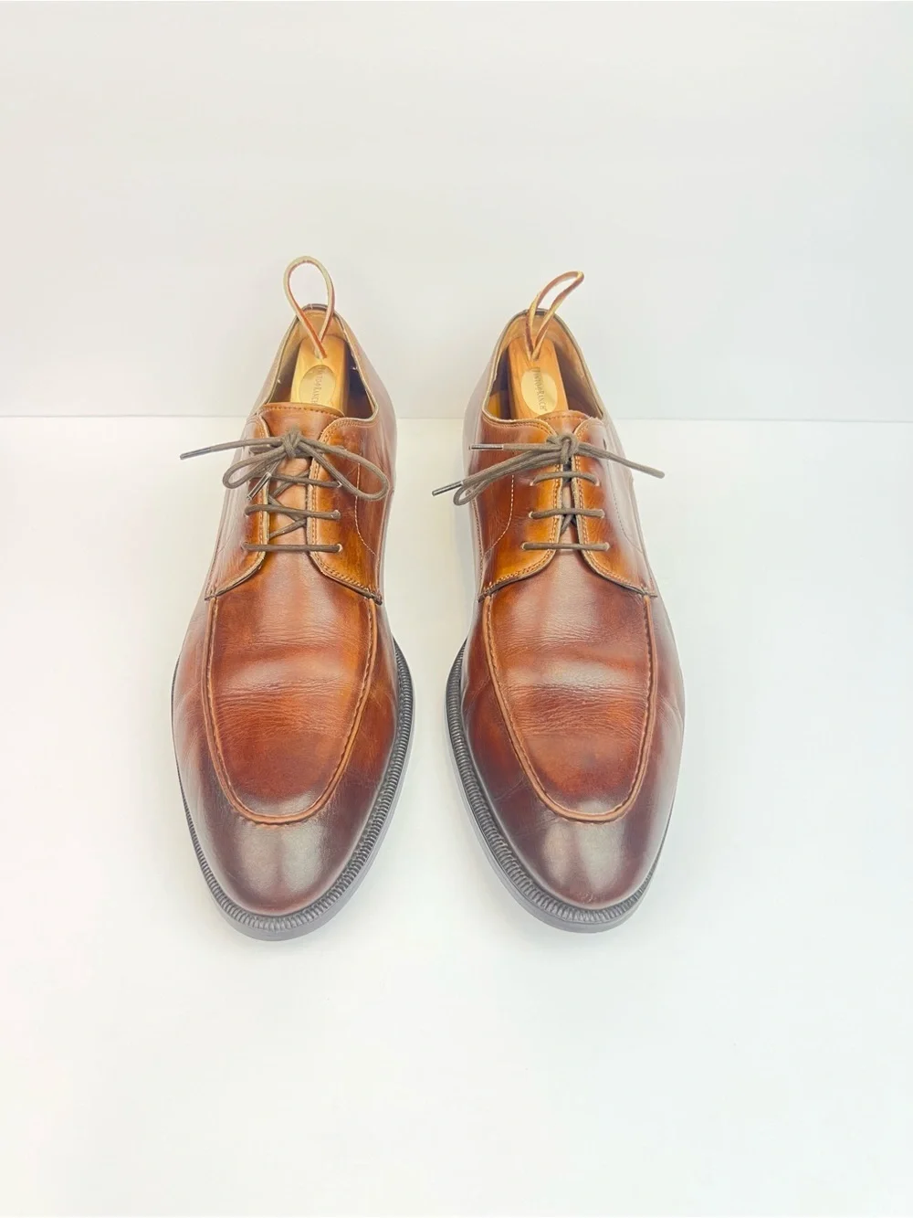 Magnanni hand painted